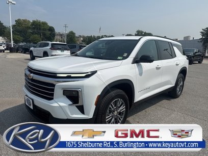New 2025 Chevrolet Traverse LT w/ Driver Confidence Package