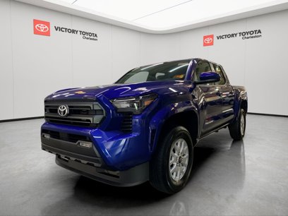 New 2025 Toyota Tacoma SR5