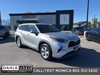 Used 2022 Toyota Highlander LE