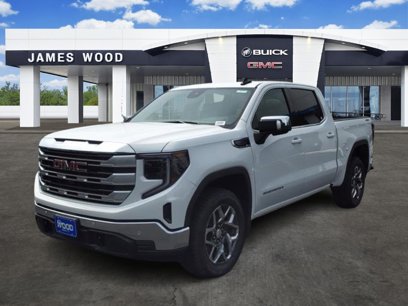 New 2024 GMC Sierra 1500 SLE w/ Preferred Package