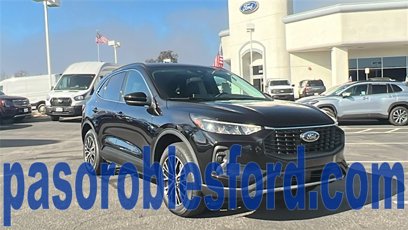 New 2025 Ford Escape SE w/ Class II Trailer Tow Package