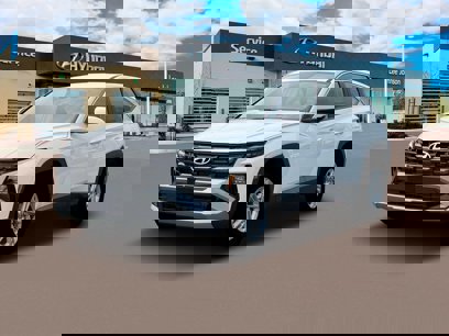 New 2025 Hyundai Tucson SE