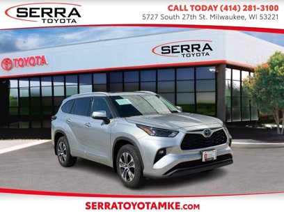 Used 2022 Toyota Highlander XLE