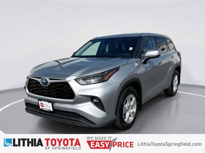 Certified 2022 Toyota Highlander LE
