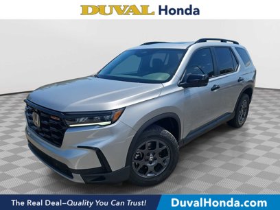 Used 2025 Honda Pilot TrailSport
