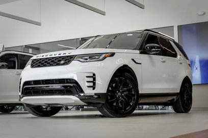 New 2025 Land Rover Discovery Dynamic SE