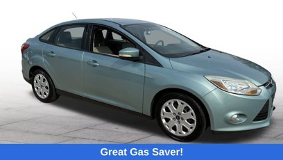 Used 2012 Ford Focus SE w/ SE Winter Pkg