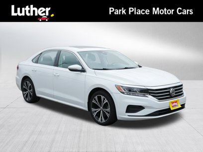 Used 2021 Volkswagen Passat 2.0T SE