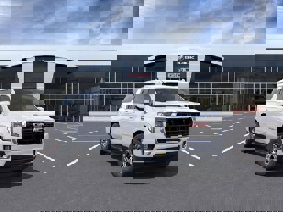 New 2024 GMC Yukon XL SLE w/ Gmc Pro Safety Plus Package
