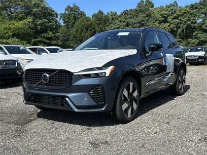 Certified 2024 Volvo XC60 T8 Plus w/ Protection Package Premier