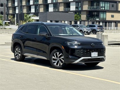 New 2025 Volkswagen Tiguan S