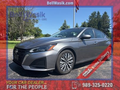Used 2023 Nissan Altima 2.5 SV