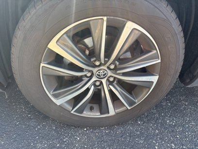 Certified 2022 Toyota Venza LE