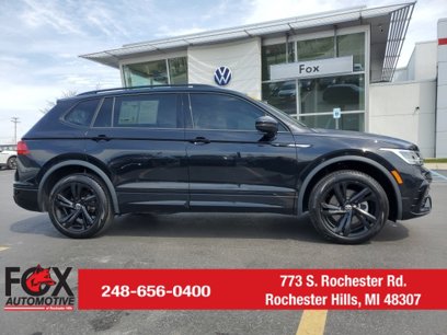 Certified 2024 Volkswagen Tiguan SE R-Line