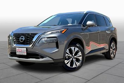 Certified 2021 Nissan Rogue SV w/ Premium Package