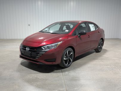 New 2025 Nissan Versa SR w/ Trunk Package