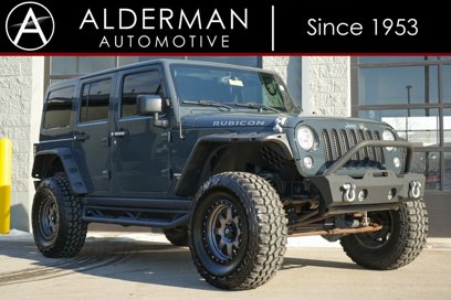 Used 2017 Jeep Wrangler Unlimited Rubicon w/ Connectivity Group
