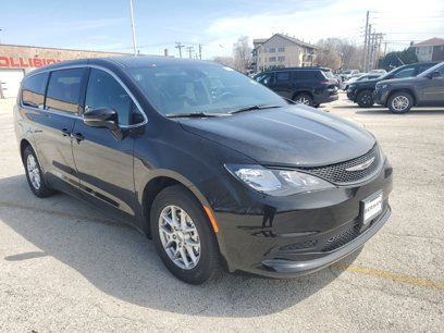 New 2025 Chrysler Voyager LX