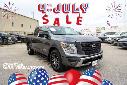 Used 2024 Nissan Titan SV w/ SV Convenience Package
