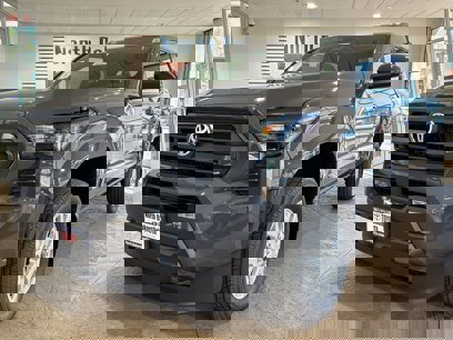New 2025 Toyota Tacoma SR5