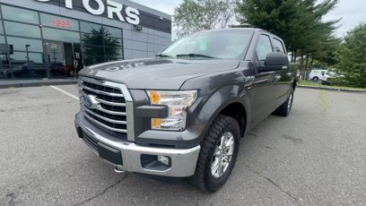 Used 2015 Ford F150 XLT w/ Equipment Group 301A Mid