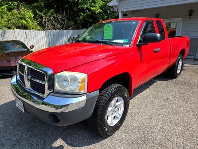 Used 2005 Dodge Dakota SLT w/ Trailer Tow Group