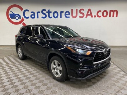 Used 2022 Toyota Highlander LE