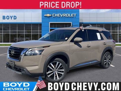 Used 2023 Nissan Pathfinder Platinum w/ Cargo Package