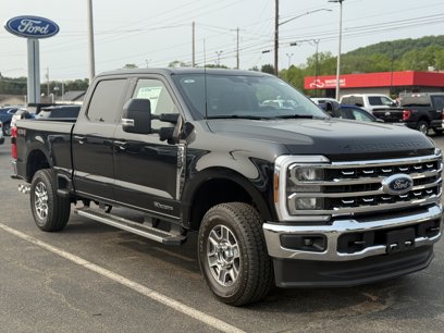 New 2025 Ford F250 Lariat
