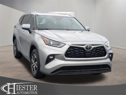 Used 2023 Toyota Highlander XLE