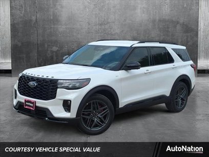 New 2025 Ford Explorer ST-Line w/ Premium Package
