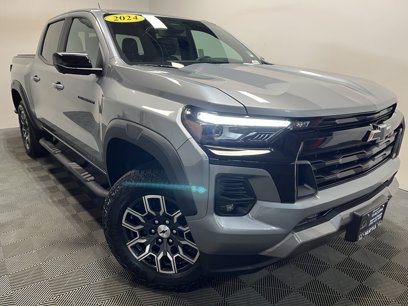 Used 2024 Chevrolet Colorado Z71 w/ Z71 Convenience Package 2
