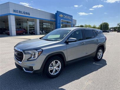 Used 2024 GMC Terrain SLE