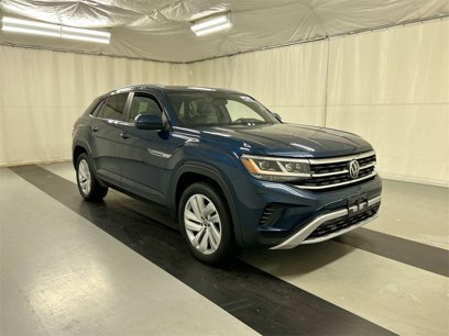 Certified 2020 Volkswagen Atlas Cross Sport SE w/ Panoramic Sunroof Package