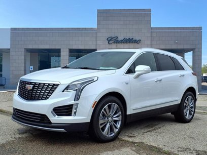 New 2025 Cadillac XT5 Premium Luxury