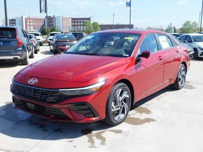 New 2025 Hyundai Elantra SEL