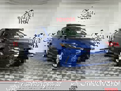 New 2025 Toyota Camry LE