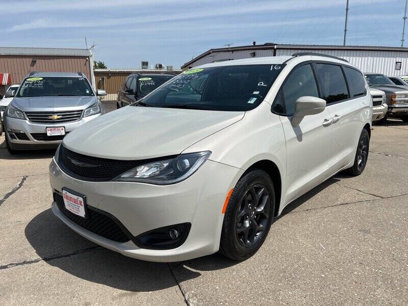 Used 2019 Chrysler Pacifica Touring-L Plus w/ S Appearance Package