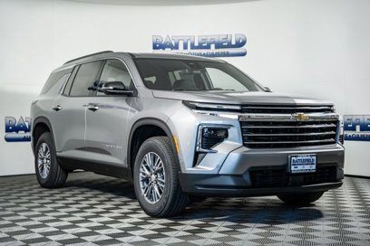New 2025 Chevrolet Traverse LT w/ Enhanced Driving Package