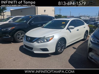 Used 2016 Nissan Altima 2.5 SL w/ 2.5 Technology Package
