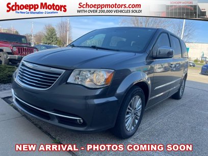 Used 2016 Chrysler Town & Country Touring-L