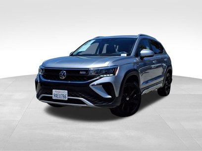 Certified 2022 Volkswagen Taos SE w/ IQ.Drive SE Package