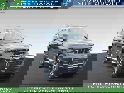 New 2025 Jeep Grand Cherokee Overland w/ Luxury Tech Group IV