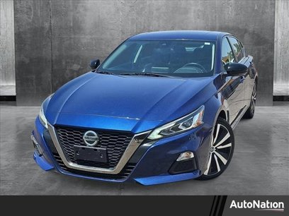 Used 2021 Nissan Altima 2.5 SR w/ SR Premium Package