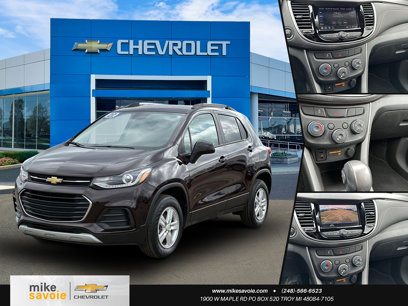 Certified 2022 Chevrolet Trax LT w/ Driver Confidence Package