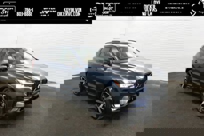 New 2025 Volvo XC60 B5 Ultra w/ Protection Package Premier