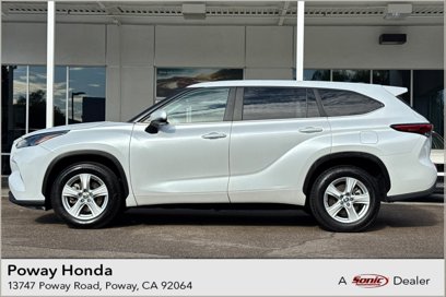 Used 2023 Toyota Highlander LE