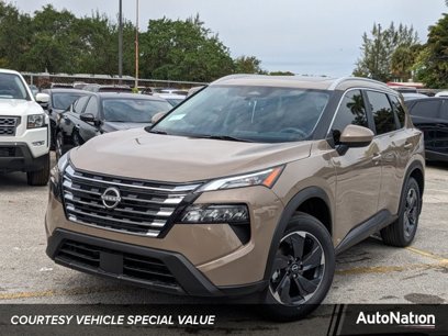 New 2024 Nissan Rogue SV w/ SV Premium Package