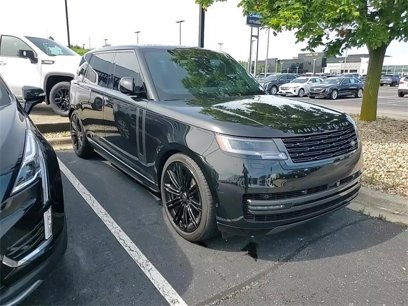 Used 2025 Land Rover Range Rover Long Wheelbase SE