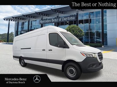 New 2024 Mercedes-Benz Sprinter 2500